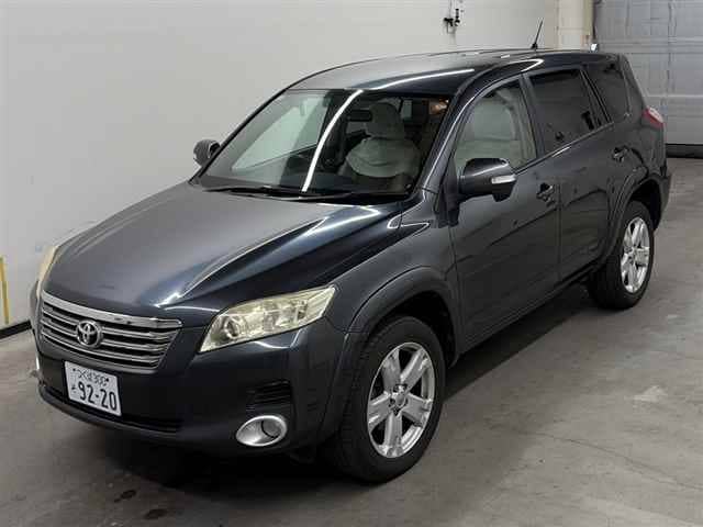 TOYOTA Vanguard
