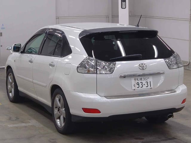 TOYOTA Harrier thumbnail 6
