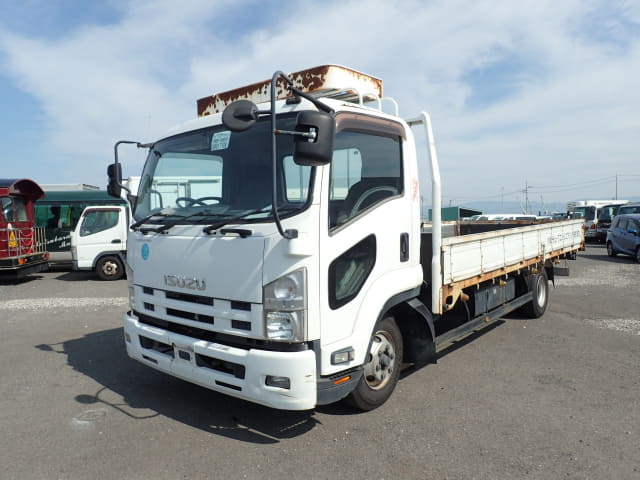 ISUZU Forward