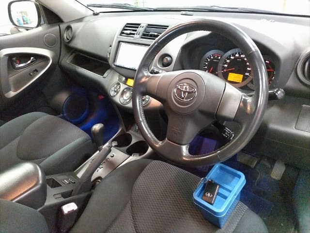 TOYOTA RAV4 thumbnail 53