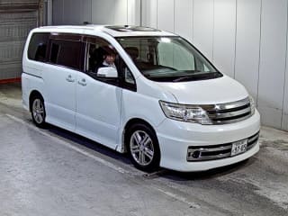 2009 NISSAN Serena