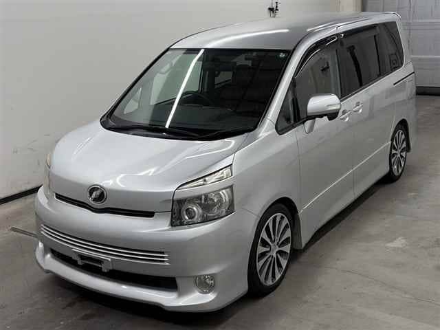TOYOTA Voxy thumbnail 53