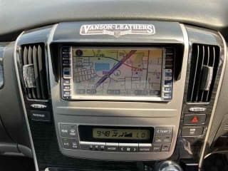 2005 TOYOTA Alphard