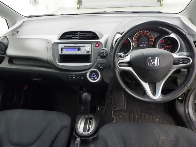 HONDA Fit thumbnail 3