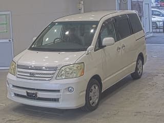 2007 TOYOTA Noah