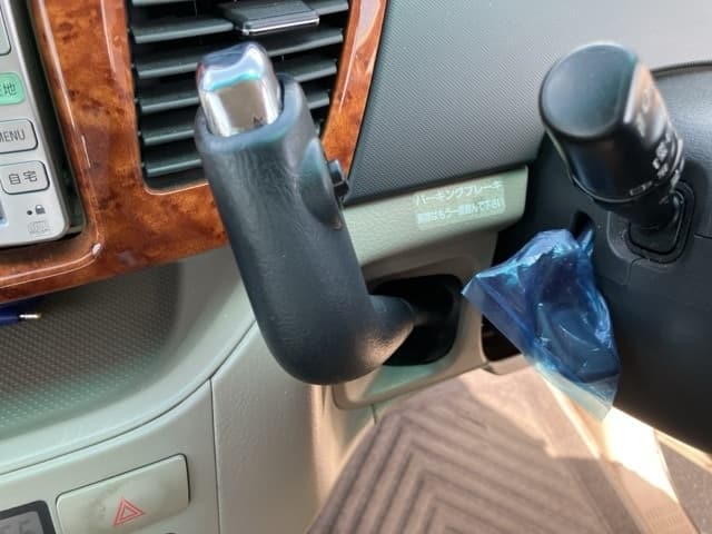 TOYOTA Noah thumbnail 7