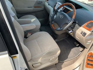 2007 TOYOTA Noah