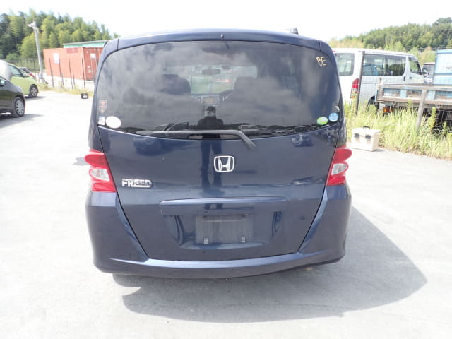 HONDA Freed thumbnail 4
