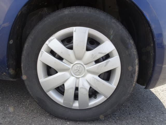TOYOTA Vitz thumbnail 12