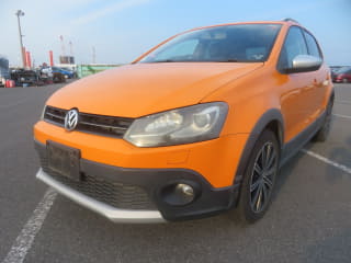 2011 VOLKSWAGEN Polo