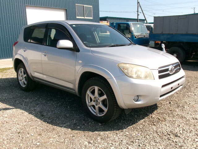 TOYOTA RAV4 thumbnail 7