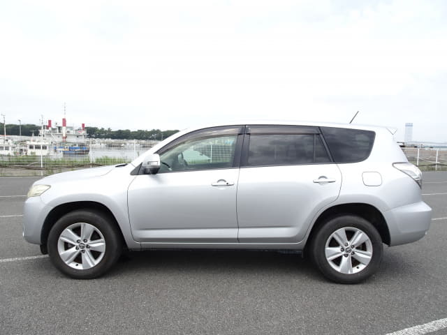 TOYOTA Vanguard thumbnail 2