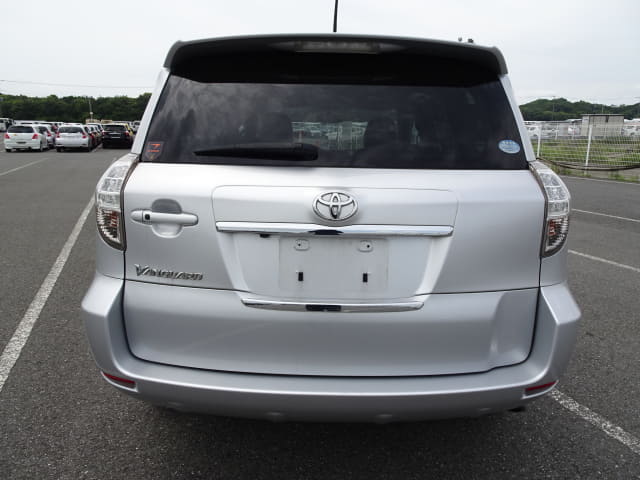 TOYOTA Vanguard thumbnail 4
