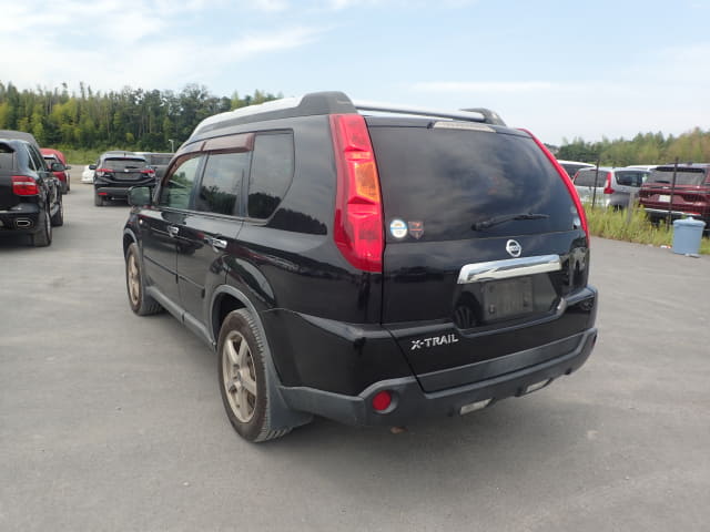 NISSAN X-Trail thumbnail 3
