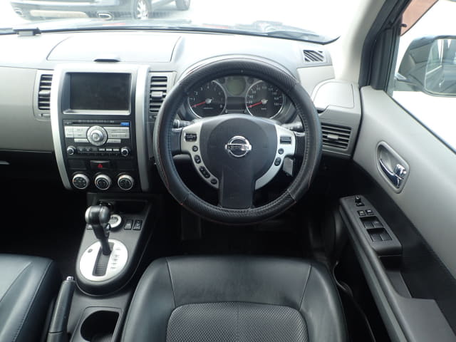 NISSAN X-Trail thumbnail 32