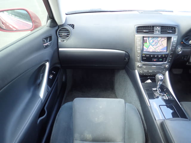 LEXUS IS thumbnail 32