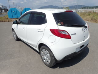 2010 MAZDA Demio