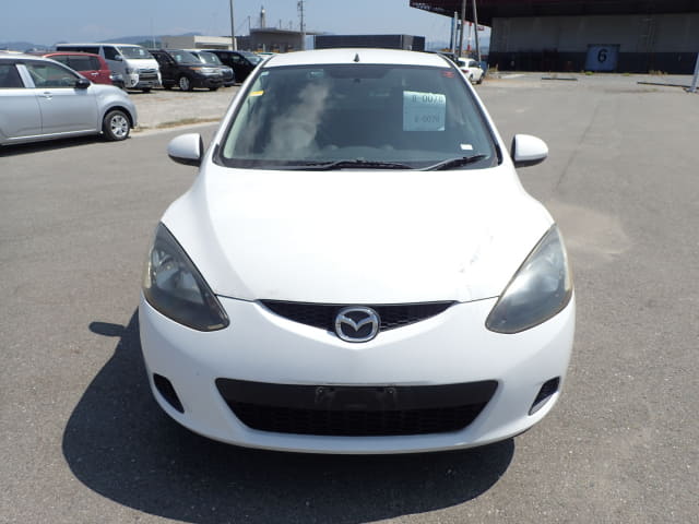 MAZDA Demio thumbnail 8