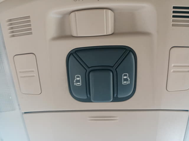 TOYOTA Vellfire thumbnail 42