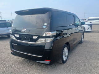 2009 TOYOTA Vellfire
