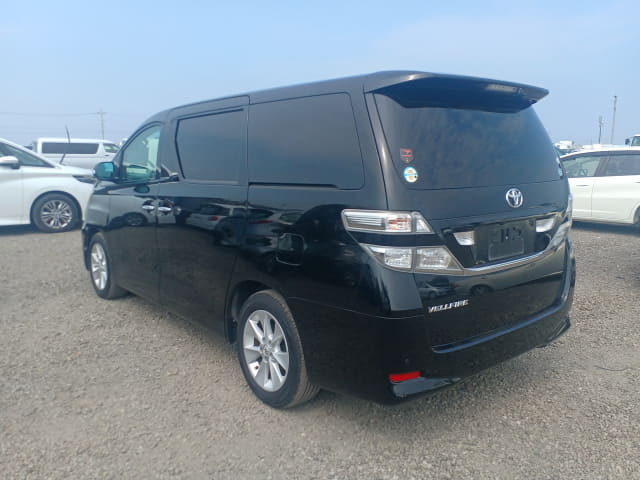 TOYOTA Vellfire thumbnail 3
