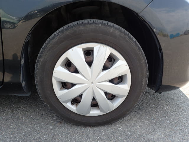 TOYOTA Vitz thumbnail 12