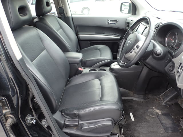 NISSAN X-Trail thumbnail 25