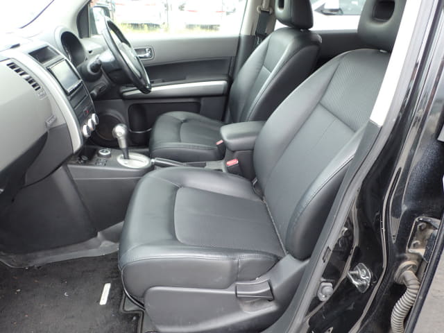 NISSAN X-Trail thumbnail 26