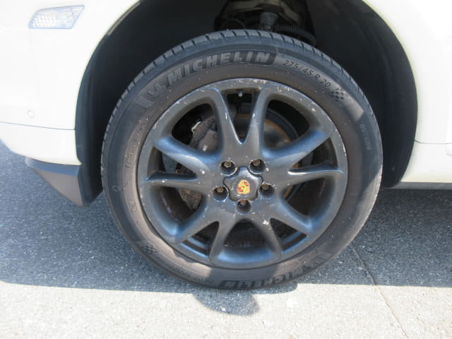 Porsche Cayenne thumbnail 9