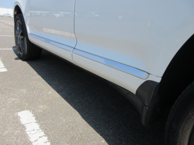 Porsche Cayenne thumbnail 19