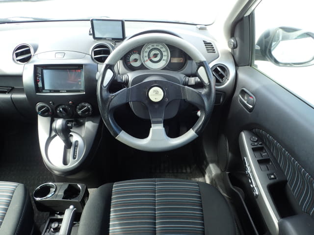 MAZDA Demio thumbnail 32