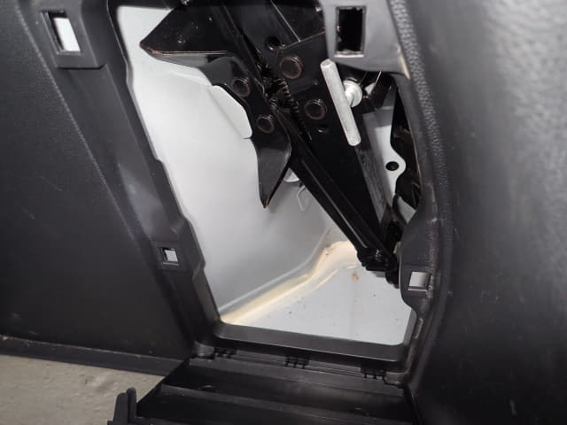 MAZDA Demio thumbnail 30