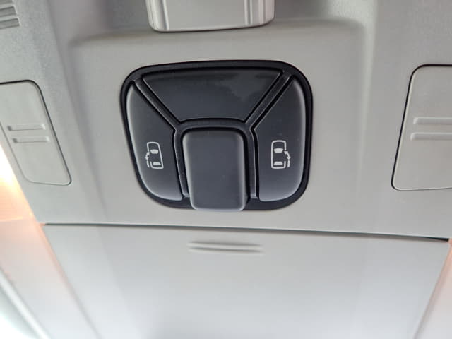 TOYOTA Vellfire thumbnail 44