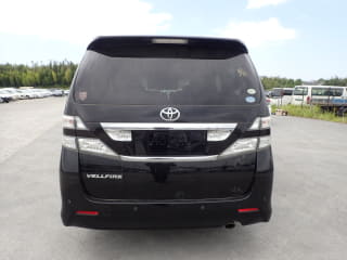 2011 TOYOTA Vellfire