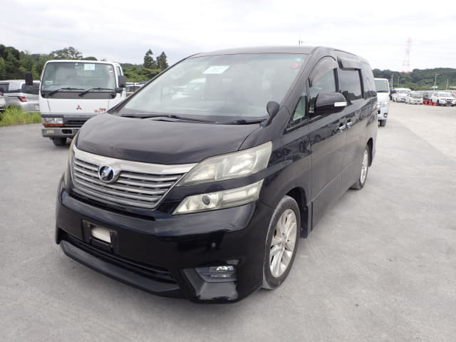 2011 TOYOTA Vellfire