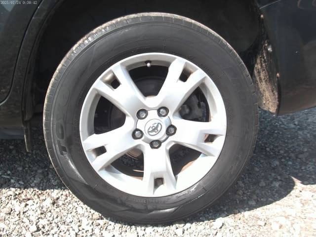 TOYOTA RAV4 thumbnail 10