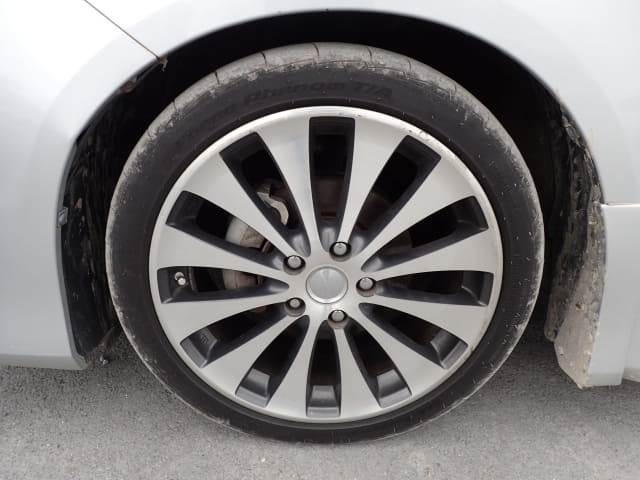 TOYOTA Voxy thumbnail 9