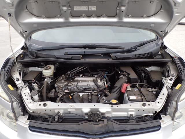 TOYOTA Voxy thumbnail 51