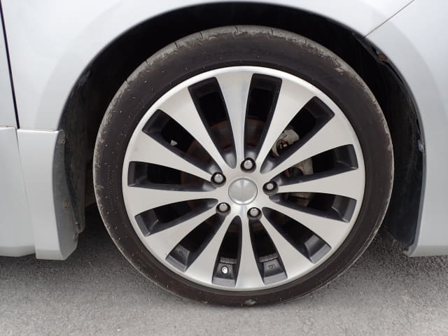 TOYOTA Voxy thumbnail 12