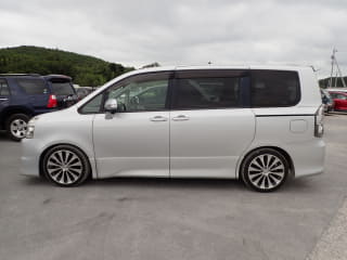 2009 TOYOTA Voxy