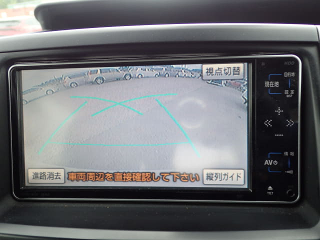 TOYOTA Voxy thumbnail 39