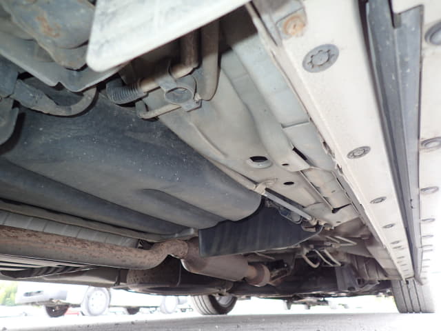 TOYOTA Voxy thumbnail 22