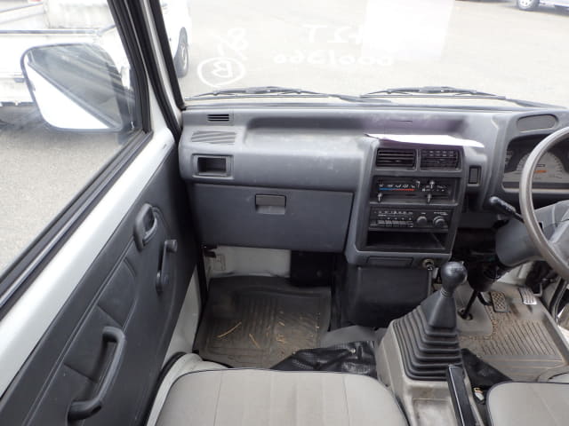 MITSUBISHI Minicab Truck thumbnail 25