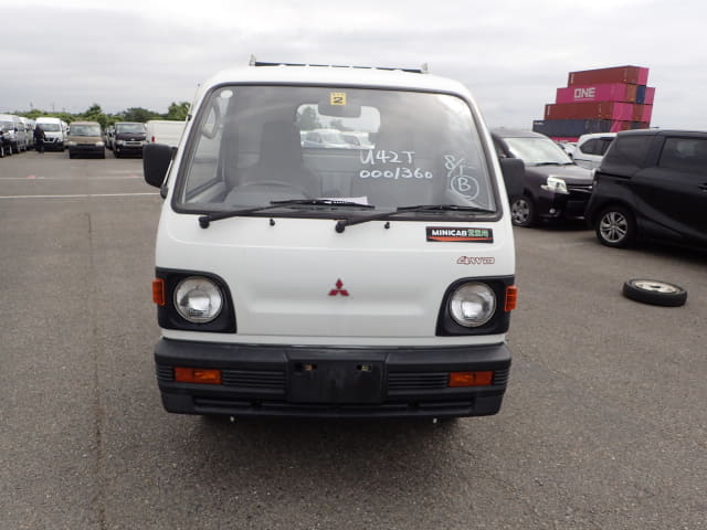 MITSUBISHI Minicab Truck thumbnail 8