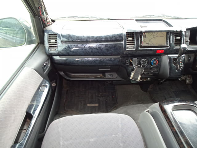 TOYOTA Hiace Van thumbnail 25
