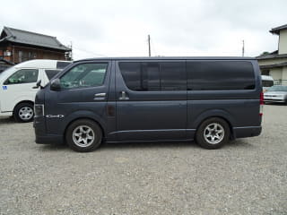 2010 TOYOTA Hiace Van