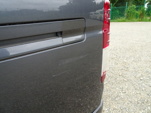 TOYOTA Hiace Van thumbnail 45