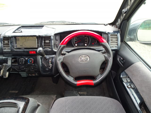 TOYOTA Hiace Van thumbnail 24
