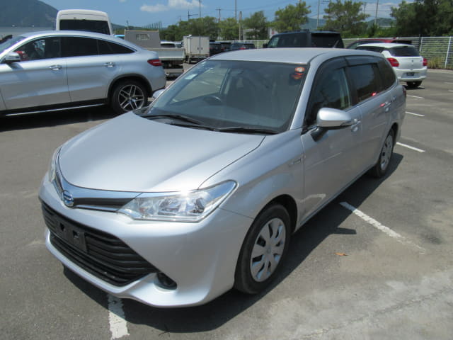 TOYOTA Corolla Fielder