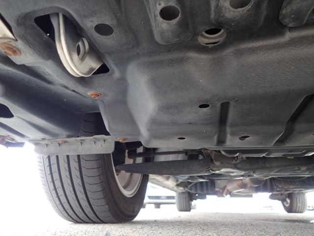 TOYOTA Voxy thumbnail 13